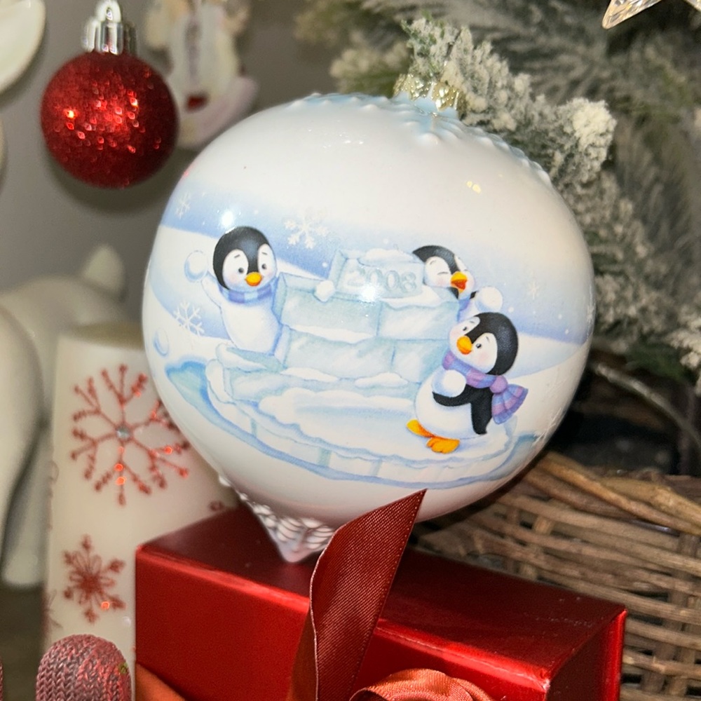 2008 Hallmark Keepsake Christmas Ornament